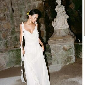 Chic White Maxi Dress for Women